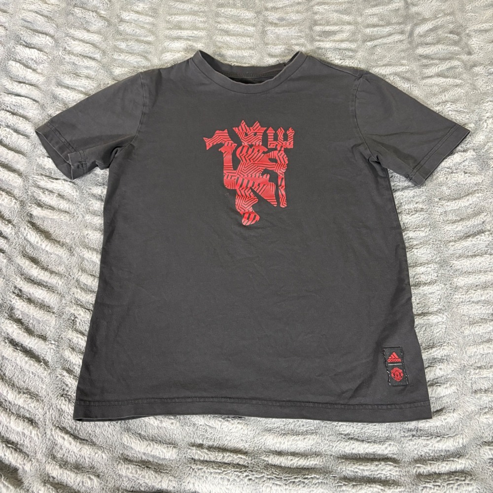 Adidas Manchester United Red Devil Graphic T-Shirt Youth Large Black AT547
